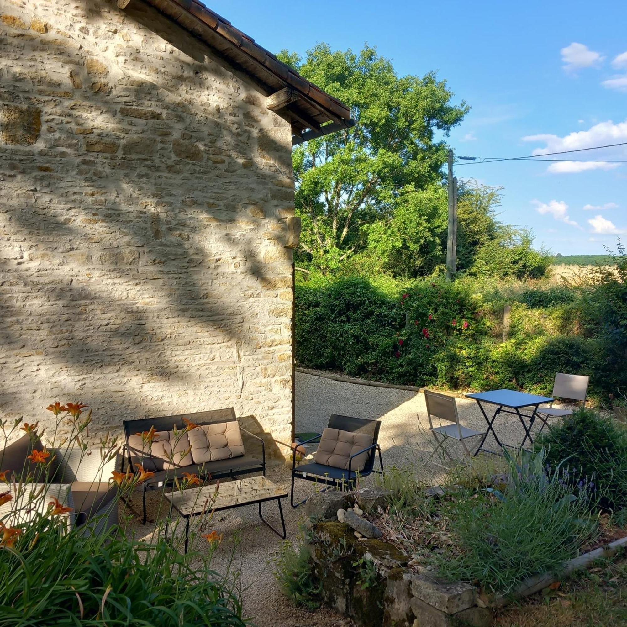 La Petite Bellarderie Villa Champniers  Exterior foto