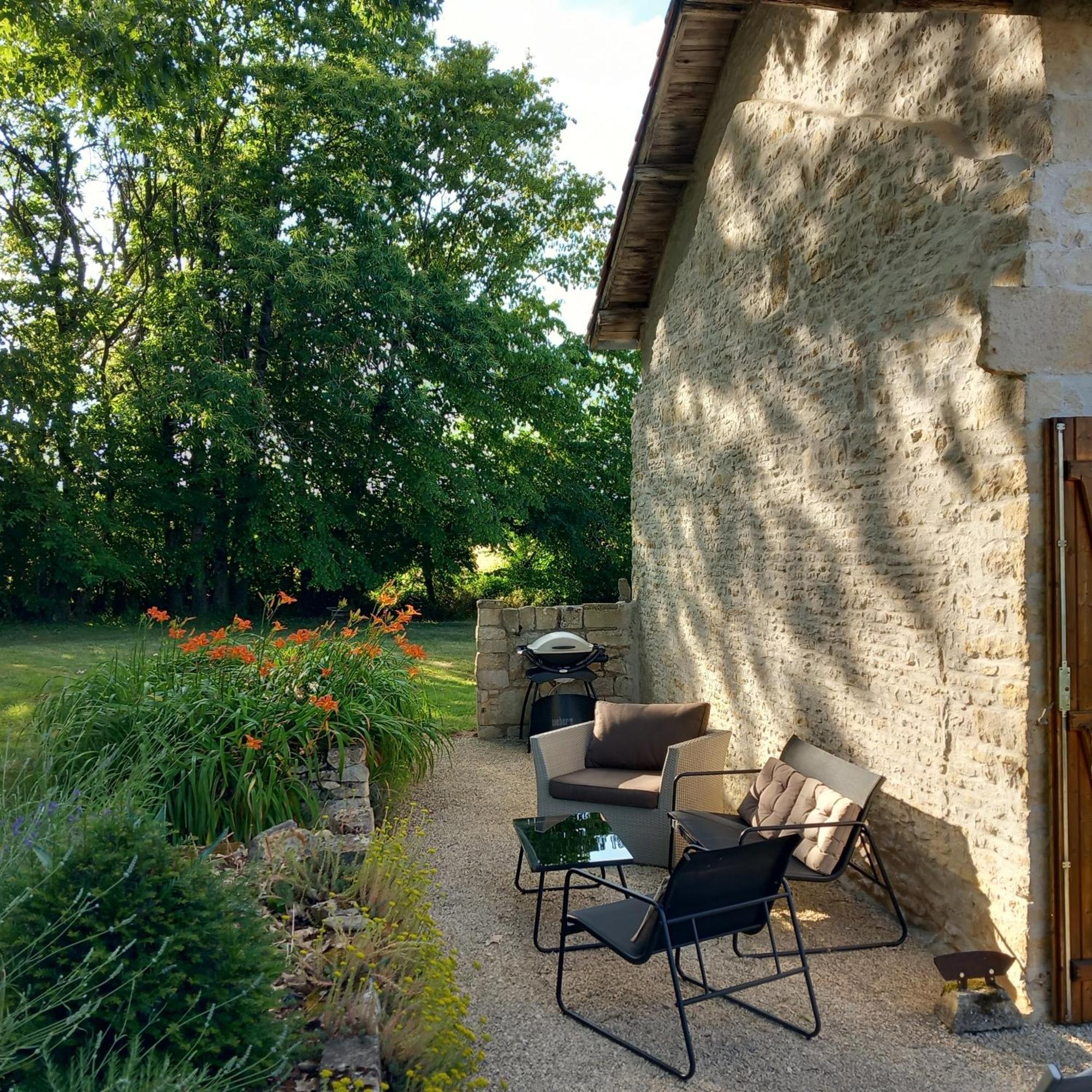 La Petite Bellarderie Villa Champniers  Exterior foto